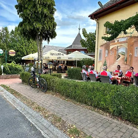 Locanda Polgármester étterem és Panzió Fertőszéplak